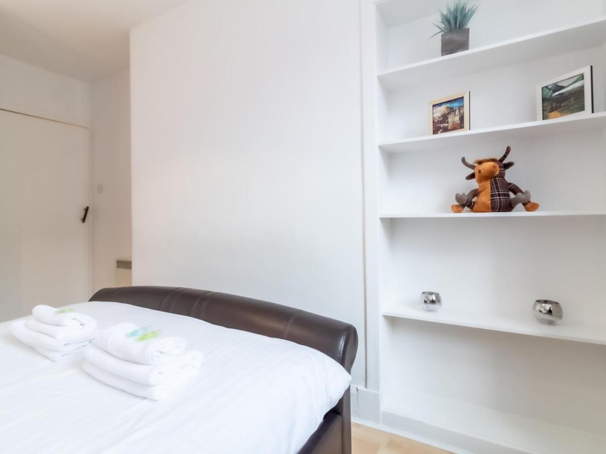 Bright And Cosy Flat At The Heart Of The Old Town Apartment EDI Exterior foto